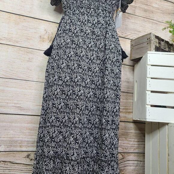 NWT 1 State Women's Off Shoulder Maxi Dress Floral Gray‎ Size Small - Picture 3 of 3
